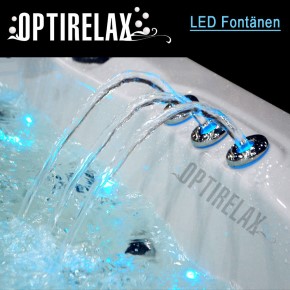 Whirlpool-LED-Font-nen-Wasserpiel-im-Aussenwhirlpool-Andere