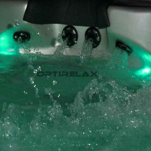 optirelax-whirlpool-harmony-energieeffiziente-und-sehr-laufruhige-massagepumpen