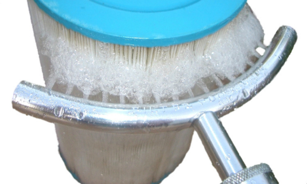 Filterreinigungsaufsatz Extreme reinigt Whirlpoolfilter schnell und effektiv